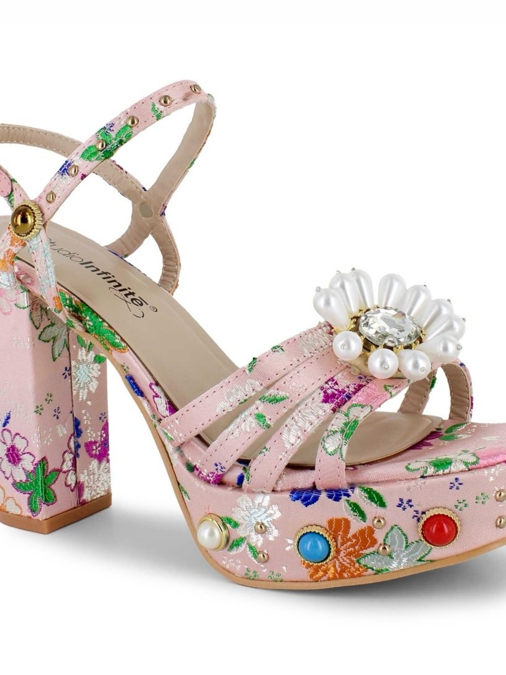 Studio Infinite’ Pink Platform Heel